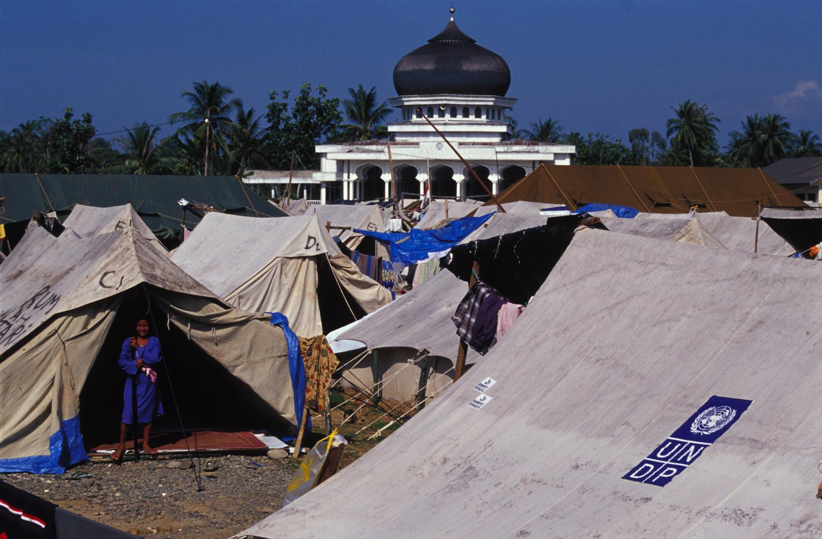 After access to international assistance was opened, the UNDP provided vital support, including tents, ready-to-eat meals, blankets, and other essentials for tsunami victims. They established temporary shelters in the hardest-hit areas, many of which were still affected by the ongoing conflict between the Free Aceh Movement and the Indonesian military.